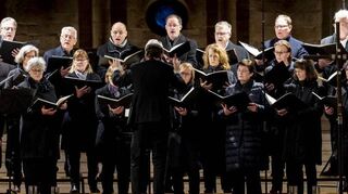 In der Konzertreihe „Cantate Domino“ der Dommusik Speyer gastiert der Motettenchor Mannheim unter der Leitung von Klaus Krämer und Mitwirkung von Domorganist Markus Eichenlaub im Speyerer Dom und bietet die „Saint Markus Passion“ (Markuspassion) dar.
