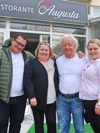 Familie Scurti: Gianluca (v. l.), Marianne, Giovanni und Luana.