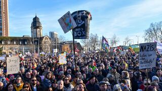 Ende Januar demonstrierten bereits Tausende in Mannheim auf dem Alten Meßplatz gegen rechts.