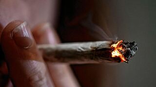 Voraussichtlich ab 1. April dürfen Erwachsene in Deutschland legal Cannabis konsumieren.