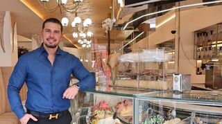 Saimir Kasemi hat das Eiscafé Del Sole im ehemaligen Fontanella auf den Planken eröffnet.