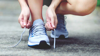 „Den Richtigen“ gibt es nicht: Die Wahl der Laufschuhe hängt von vielen Faktoren ab.