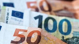 Vorruheständler von SAP wollen bestimmte Zahlungen einklagen.