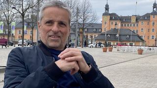 Freut sich auf die Premiere eines literarisch-musikalischen Abends in Schwetzingen: Schauspieler Till Weinheimer.