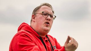 Möchte sich nicht sieglos aus der Kreisoberliga verabschieden: Lampertheims Trainer Tobias Kleiner will trotz der schlechten Tabellensituation mit seiner Mannschaft am Sonntag endlich mal dreifach punkten.