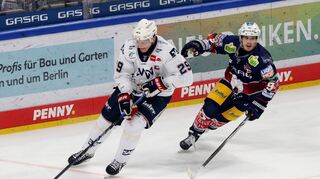 Denis Reul (links) verlässt die Adler.