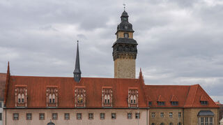 26.03.2019, Sachsen-Anhalt, Zeitz: Das Rathaus am Altmarkt in Zeitz. In einem dpa-Gespräch mit Stadtrundgang äußerte sich der Zeitzer Oberbürgermeister zu Themen wie Kohleausstieg und Strukturwandel.