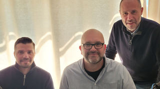 Im Podcast-Studio: Anthony Loviso, Alex Müller und Thorsten Hof (v.l.).