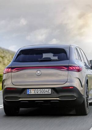 Am Heck verlaufen die Flächen fließend, die Übergänge sind stufenlos.