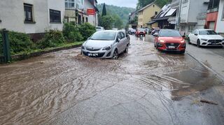Ein schweres Unwetter hat am Donnerstagnachmittag den Schriesheimer Ortsteil Altenbach getroffen.