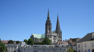 Die eindrucksvolle Kathedrale überragt das Stadtbild der Speyerer Partnerstadt Chartres – auch das ist eine Gemeinsamkeit der beiden Städte.
