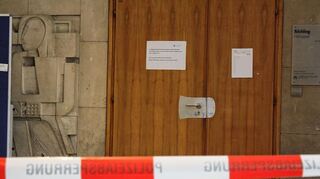 In diesem Hörsaal hatten die Polizisten den bewaffneten Mann entdeckt und einen Schuss auf ihn abgegeben.