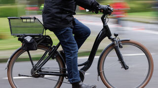Die Polizei im Südwesten entdeckt immer mehr frisierte Pedelecs.