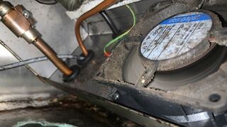 Dieser Lüfter ist lange nicht gereinigt worden.