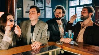 Besitzen ein wildes Klanggefühl: Lisa Blessmann (v.li.), Julius Liebler, Jakob Halamoda, Giovanni D’Antoni