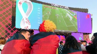 Bei früheren Turnieren gab es Public Viewing noch häufiger - wie hier bei der WM 2022.
