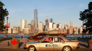 Der Mercedes Benz war auch in New York City unterwegs.