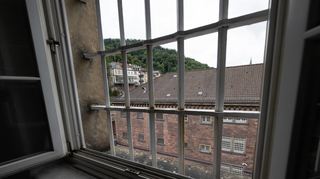 Die Ermittlungen zum Tod des 27 Jahre alten Niederländers im Maßregelvollzug im Faulen Pelz dauern laut Staatsanwaltschaft noch an.