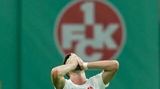 Tapfer gekämpft, aber auch in Überzahl nicht getroffen: Kaiserslauterns Daniel Hanslik beim DFB-Pokal-Finale in Berlin.