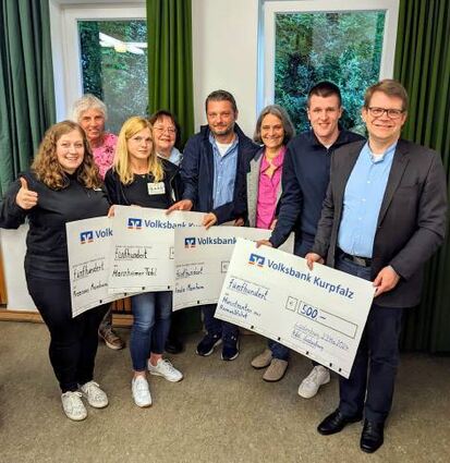 Die kfd Ladenburg verteilt 2000 Euro an soziale Einrichtungen.