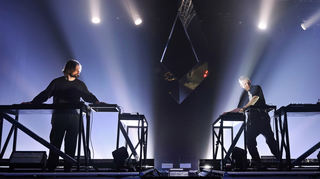 Atmosphärische Klanglandschaften auf minimalem Techno: das aus Island und Färöer stammende Duo Kiasmos.