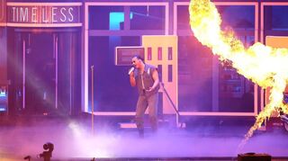 Der Hauptdarsteller strahlte bei seinem ingesamt achten Konzertheimspiel in seiner Geburtsstadt.