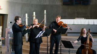 Das Ensemble Barock im Quadrat spielt am Sonntag in der katholischen St.-Konradskirche.