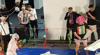 Heftige Auseinandersetzungen im Ring des Hack-Museums.