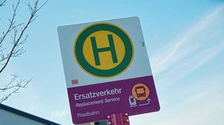 Wie hier in Bürstadt müssen sich Reisende entlang der Riedbahn bald an den Ersatzverkehr gewöhnen.