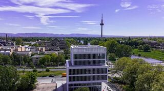 Das Zwei-Länder-Regionalstudio in Mannheim. Nach drei Jahren Bauzeit startete der Sendebetrieb im April. Nun wurde es offiziell eingeweiht.