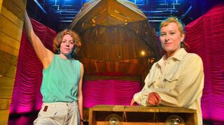 Seit vielen Jahren ein Team: Joki Tewes (links) und Jana Findeklee.