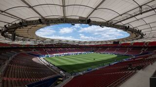 Das Stuttgarter Stadion ist Ziel der Aktion Meisterschaftsball.