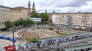 Das Ludwigshafener Loch: Die Baugrube am Berliner Platz soll bald Geschichte sein.