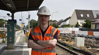 Herr des Verfahrens auf der baldigen Großbaustelle Riedbahn: Julian Fassing. Er ist Projektleiter der Generalsanierung.