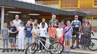 Für Bürstadt haben sie kräftig in die Pedale getreten: Junge wie erfahrene Radler haben im Mai etliche Kilometer im Sattel verbracht.