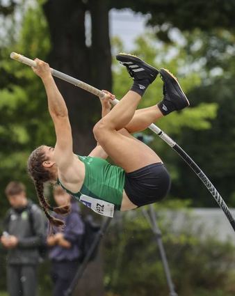 Naiara Perez (Spanien) siegte im Stabhochsprung mit 4,20 Meter.