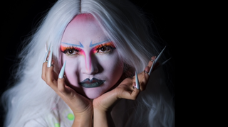 Alice Diamonds tritt beim QZM Straßenfest auf.