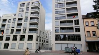 Der neue Wohn- und Bürokomplex in der Fußgängerzone.