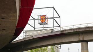 Der Würfelbunker muss der Helmut-Kohl-Allee weichen. Die Stadt plant gerade den Abriss des Wahrzeichens.