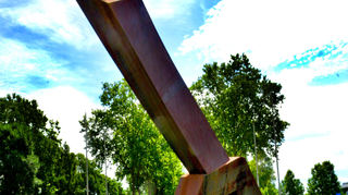 „Die große Mannheimerin“, Skulptur von Franz Bernhard.