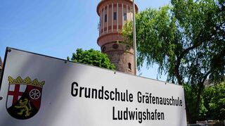 Probleme, wie sie an der Gräfenauschule im Hemshof bestehen, könnten bald auf weiterführende Schulen überschwappen. Das Land entwickelt Strategien dagegen.