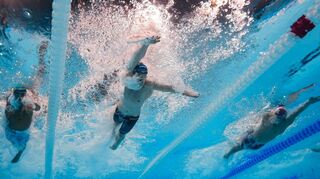 Lukas Märtens war schon am Tag nach seinem Olympiasieg wieder gefordert.