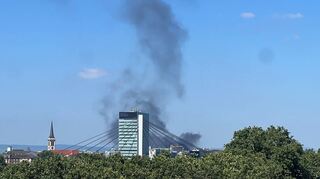 Die Rauchsäule über der BASF.