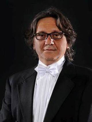 Geiger und Komponist Carol Vitz ist festes Orchestermitglied.