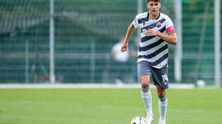Jakob Lewald, Neuzugang aus Dresden, führt den SV Sandhausen als neuer Kapitän in die Saison 2024/2025.