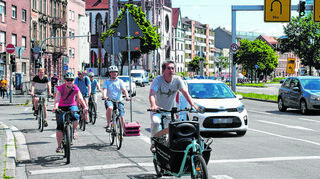 Viel Verkehr in der Mannheimer Innenstadt sorgt immer wieder zu Konflikten zwischen Auto- und Radfahrern.