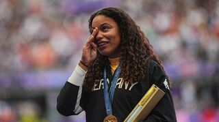Bei der Siegerehrung flossen Tränen bei Yemisi Ogunleye