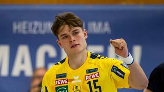 Jubel / Torjubel bei David More (Nr.15, Rhein-Neckar Löwen) beim Spiel des Heide Cup, Rhein Neckar Loewen - St. Raphael VAR.

Foto © PIX-Sportfotos *** Foto ist honorarpflichtig! *** Auf Anfrage in hoeherer Qualitaet/Aufloesung. Belegexemplar erbeten. Veroeffentlichung ausschliesslich fuer journalistisch-publizistische Zwecke. For editorial use only.