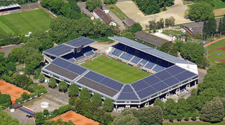 Das in die Jahre gekommene Carl-Benz-Stadion in Mannheim.