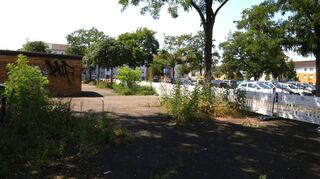 Wirklich einladend sieht es um das Trafohäuschen am Habichtplatz nicht aus. Das soll sich bald ändern.
